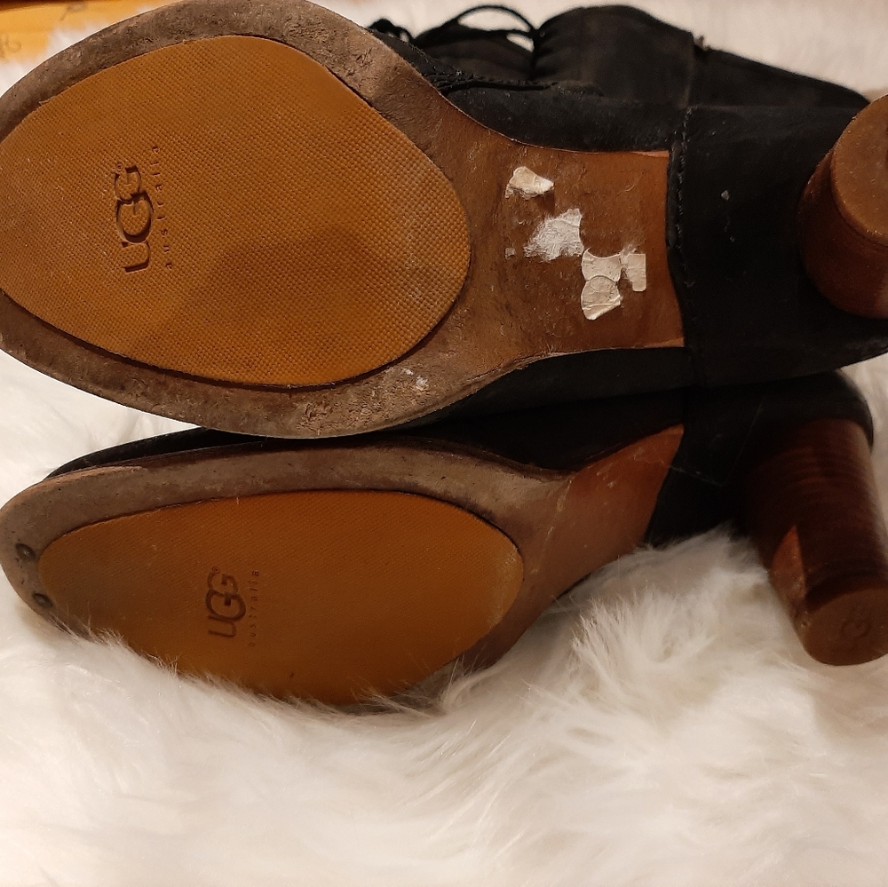 Tall Ugg heeled boots - Picture 5 of 6